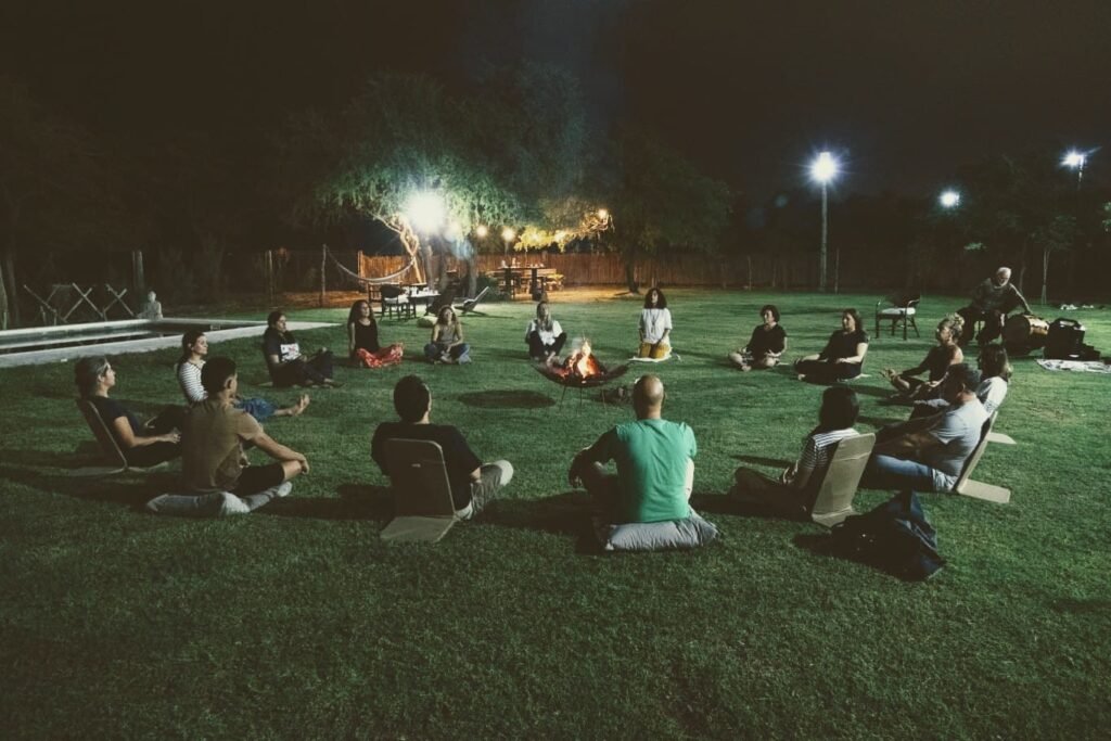 Somos energía: meditación y encuentro alrededor del fogón